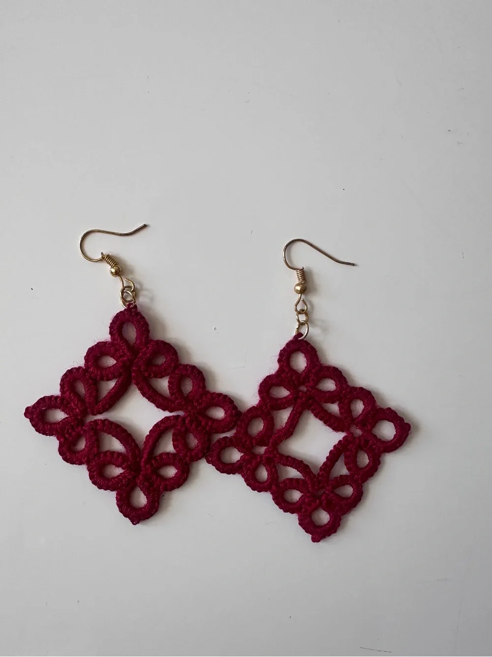 Boho Burgundy /red Tatted Lace Floral Statement Dangle Earrings Gold Tone